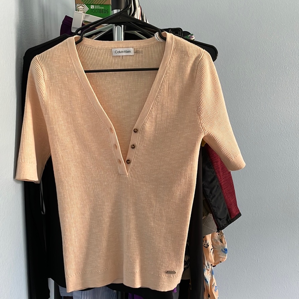 Calvin Klein M